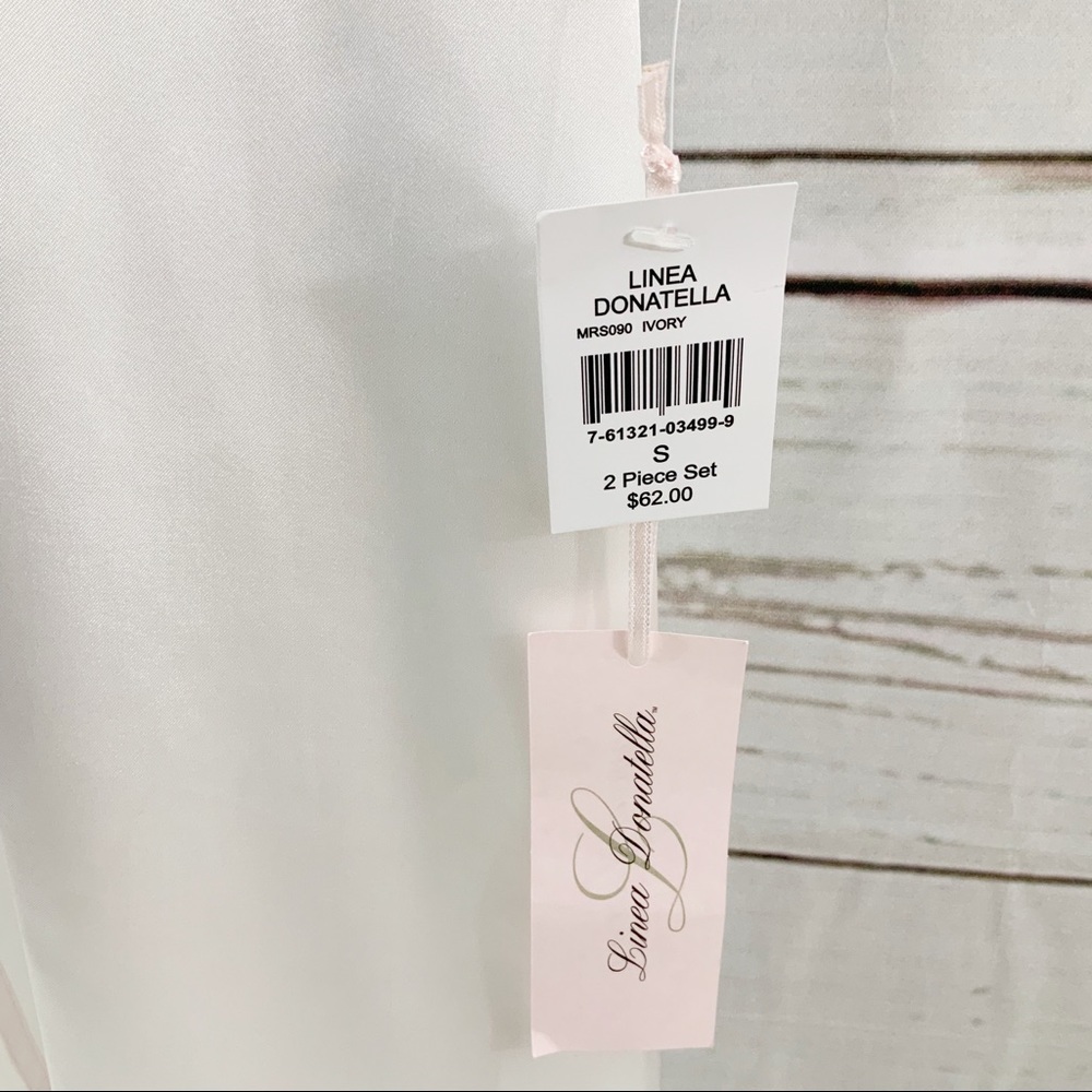 Linea Donatella Wedding MRS Robe - Picture 7 of 7